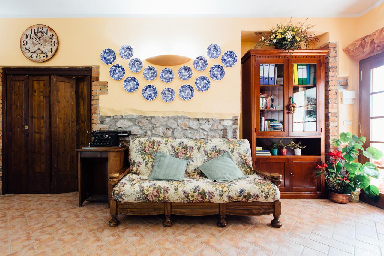 Agriturismo Lillastro Braccagni Ngoại thất bức ảnh